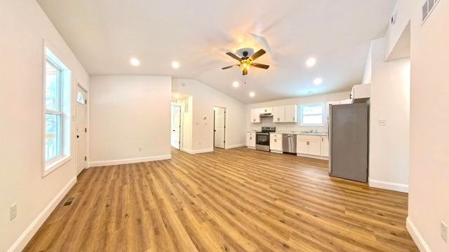 10807 Battlefield Memorial Highway, Berea, KY 40403