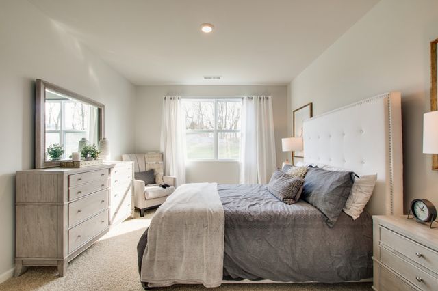 4304 Scarlet Court, Columbia, TN 38401