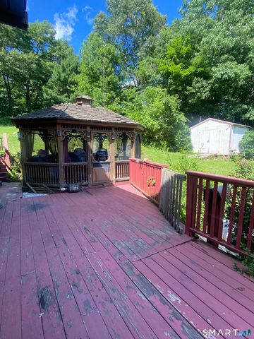 152 Delaware Avenue, Waterbury, CT 06708