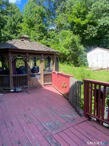 152 Delaware Avenue, Waterbury, CT 06708