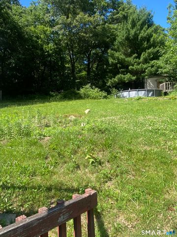 152 Delaware Avenue, Waterbury, CT 06708