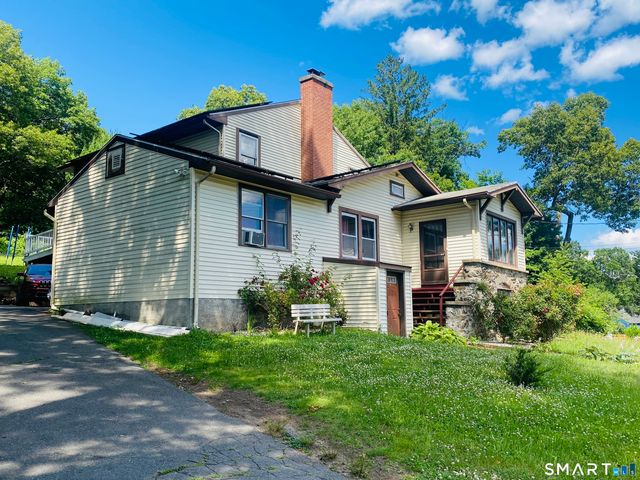 152 Delaware Avenue, Waterbury, CT 06708