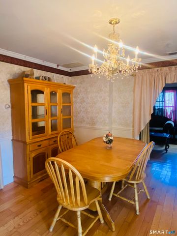 152 Delaware Avenue, Waterbury, CT 06708