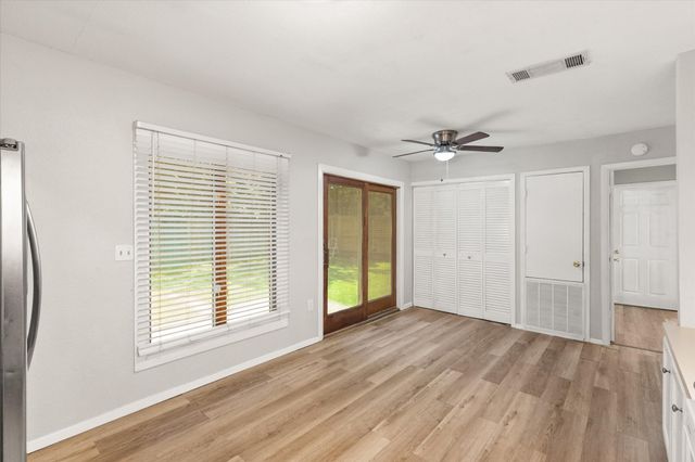 603 Plainview Drive, Mansfield, TX 76063