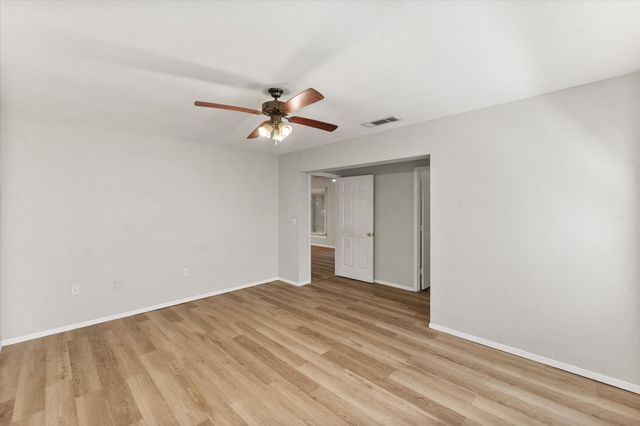 603 Plainview Drive, Mansfield, TX 76063