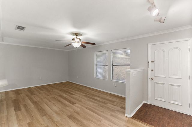 603 Plainview Drive, Mansfield, TX 76063