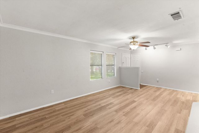 603 Plainview Drive, Mansfield, TX 76063