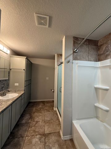 1615 Nolan, San Antonio, TX 78202