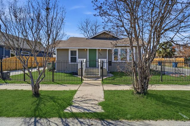 919 Saint James, San Antonio, TX 78202