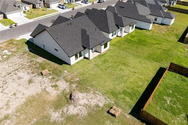 3424 E McGrady Street, Edinburg, TX 78542