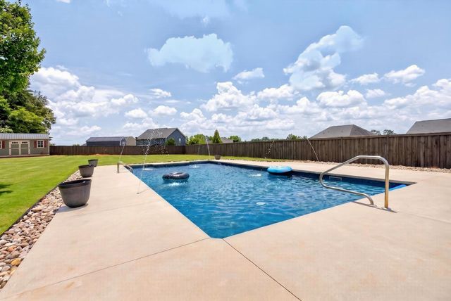 414 Cloverland Lane, Duncan, SC 29334