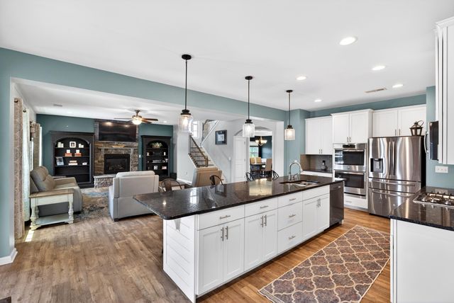 414 Cloverland Lane, Duncan, SC 29334