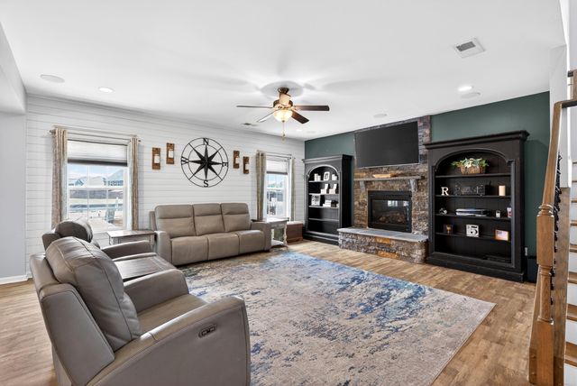 414 Cloverland Lane, Duncan, SC 29334