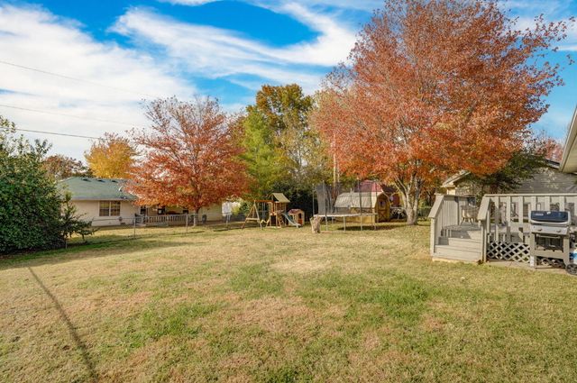 705 South Rice Street, Nixa, MO 65714