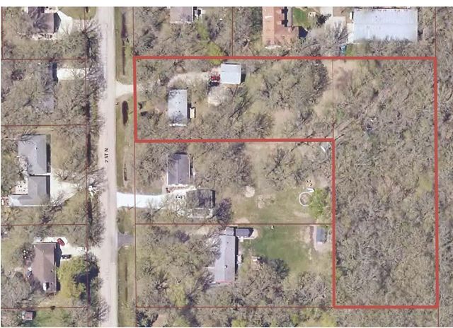 6920 2nd Street N, Moorhead, MN 56560