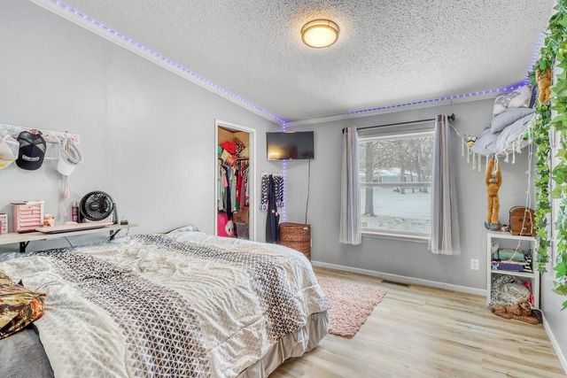 6920 2nd Street N, Moorhead, MN 56560