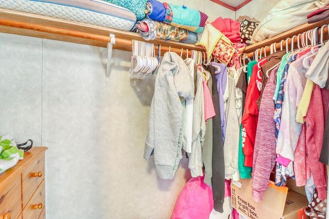 6920 2nd Street N, Moorhead, MN 56560