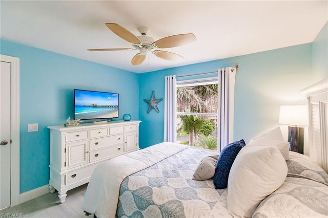 900 Collier CT 406, Marco Island, FL 34145