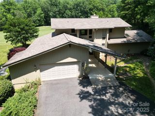 141 Courtland Court, Lake Lure, NC 28746