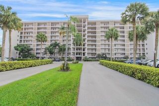 3150 N Palm Aire Dr 704, Pompano Beach, FL 33069