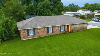 301 Clause Lane, Lafayette, LA 70507