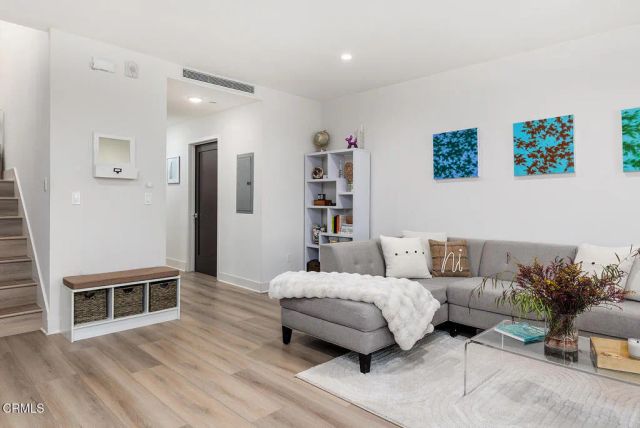 2428 E Del Mar Boulevard 207, Pasadena, CA 91107