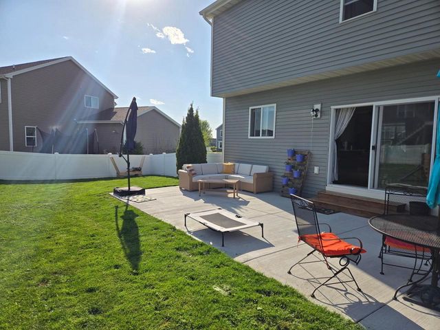 6614 Wolf Hollow Road, Windsor, WI 53598