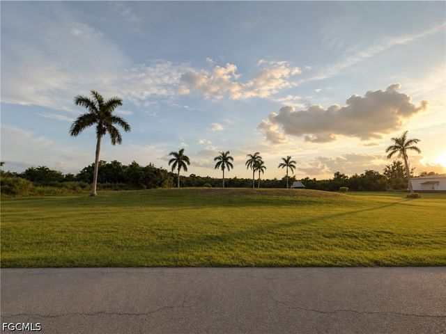 7655 Barrancas AVE, Bokeelia, FL 33922