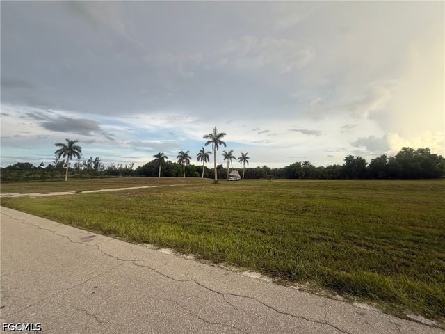 7655 Barrancas AVE, Bokeelia, FL 33922