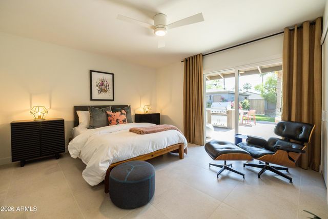 517 W HOLLY Street, Phoenix, AZ 85003