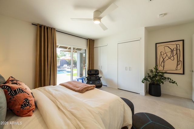 517 W HOLLY Street, Phoenix, AZ 85003