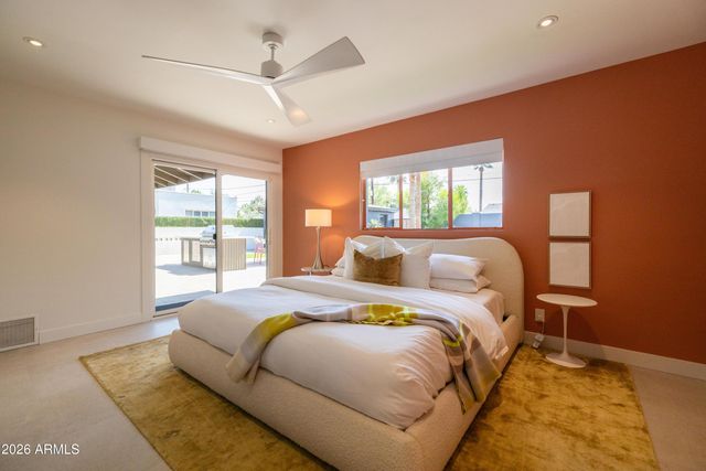 517 W HOLLY Street, Phoenix, AZ 85003