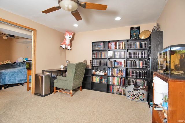 5420 Holly Oak Road, Fort Wayne, IN 46845