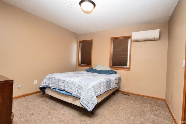 5420 Holly Oak Road, Fort Wayne, IN 46845