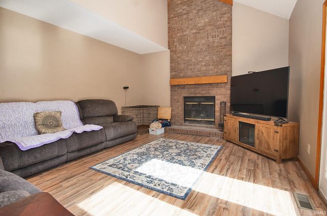 5420 Holly Oak Road, Fort Wayne, IN 46845
