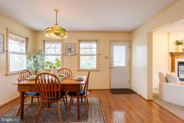 2012 CEDAR CIRCLE DR, Catonsville, MD 21228