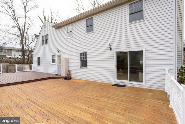 2012 CEDAR CIRCLE DR, Catonsville, MD 21228