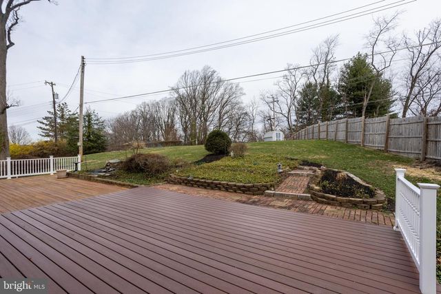 2012 CEDAR CIRCLE DR, Catonsville, MD 21228