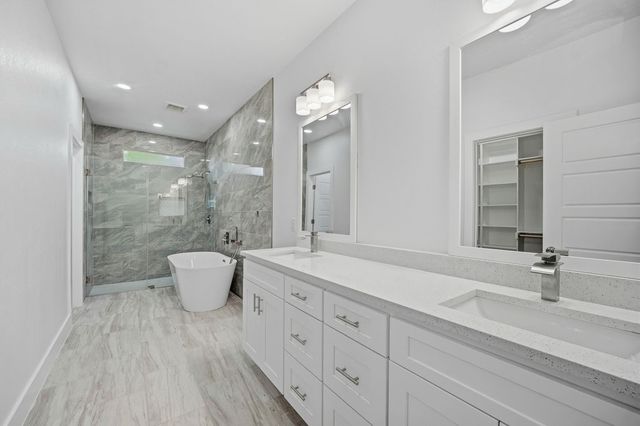 713 Exeter Street, Fort Worth, TX 76104