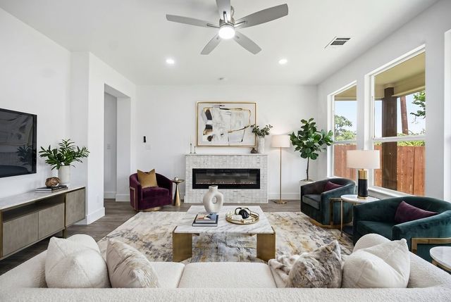713 Exeter Street, Fort Worth, TX 76104