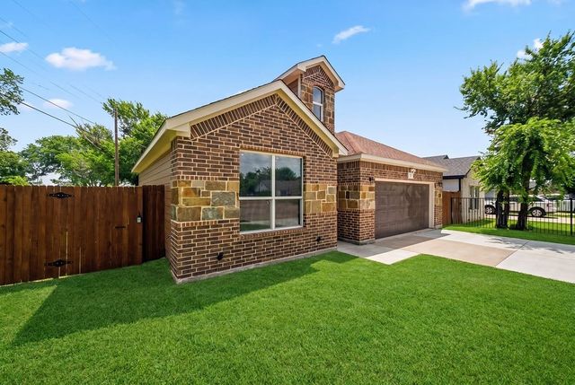 713 Exeter Street, Fort Worth, TX 76104