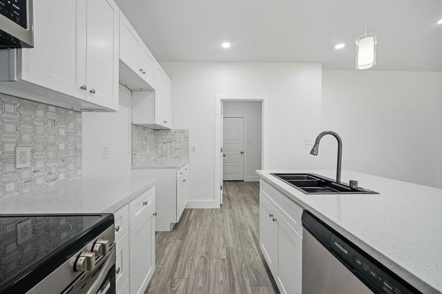713 Exeter Street, Fort Worth, TX 76104