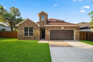 713 Exeter Street, Fort Worth, TX 76104