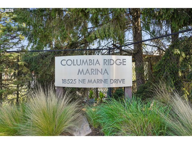 18525 Ne Marine Dr E8, Portland, OR 97230
