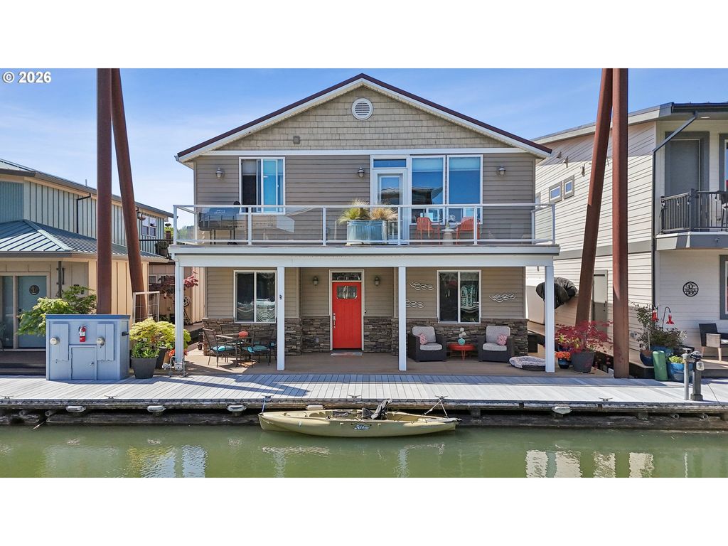 18525 Ne Marine Dr E8, Portland, OR 97230