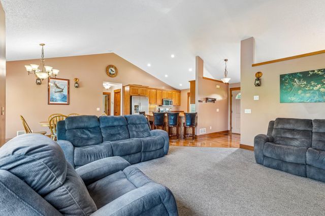 22865 Zion Parkway NW, Oak Grove, MN 55005