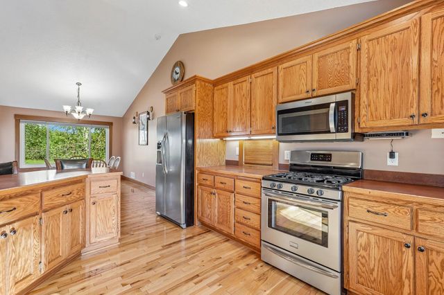 22865 Zion Parkway NW, Oak Grove, MN 55005
