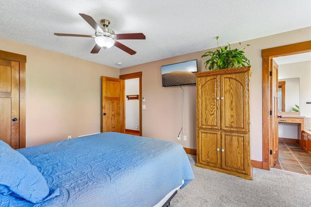 22865 Zion Parkway NW, Oak Grove, MN 55005