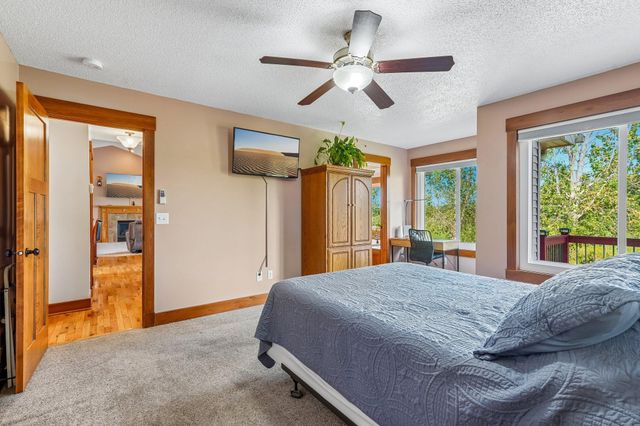 22865 Zion Parkway NW, Oak Grove, MN 55005