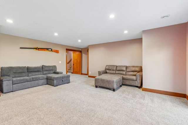22865 Zion Parkway NW, Oak Grove, MN 55005